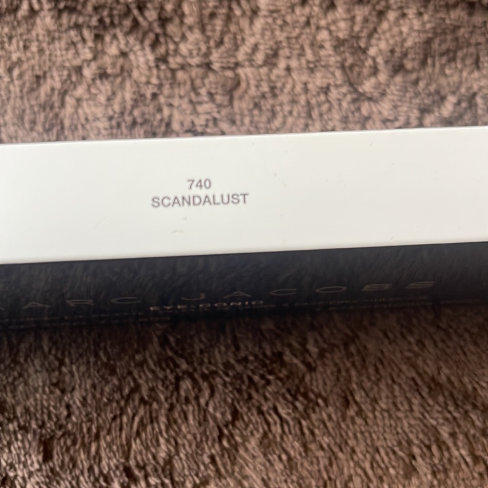 Marc Jacobs 740 Scandalust Eye-Conic Eyeshadow Palette - Picture 3 of 10